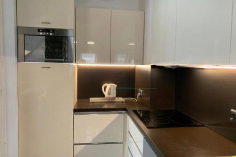 ShortStays Select Miss Majestic - Accommodation QLD 1