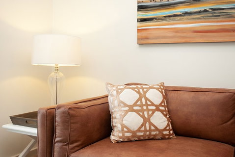 STAY&CO Serviced Apartments - Crows Nest - Accommodation QLD 6