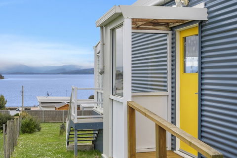 Blue Cottage Bruny Island - Accommodation QLD 0