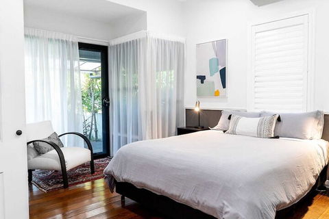 A PERFECT STAY - Solstice - Accommodation QLD 6