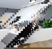 R Hotel Geelong - Accommodation QLD