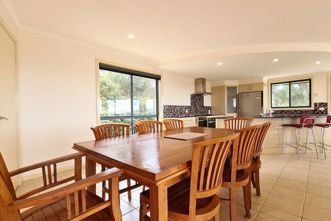 A Vista, Townhouse 1 - Accommodation QLD 3