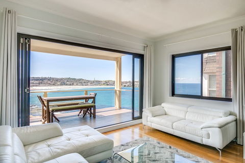 Ultimate Bondi Escape - Accommodation QLD 0