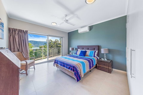 Panoramic Island Views - Accommodation QLD 3