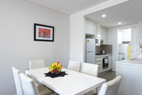 Astra Apartments Miller Street - Accommodation QLD 3
