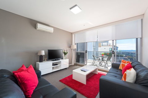 Astra Apartments Miller Street - Accommodation QLD 5