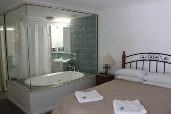 Forte Capeview Apartments - Accommodation QLD 3