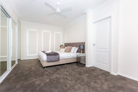 Wagga Apartments 1 - Accommodation QLD 3