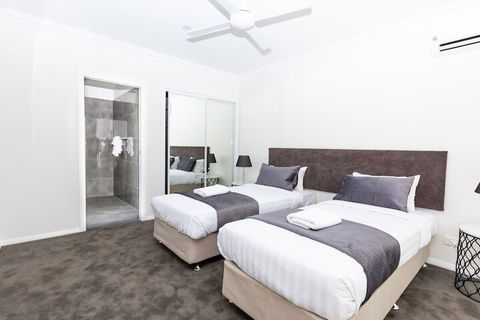 Wagga Apartments 1 - Accommodation QLD 4