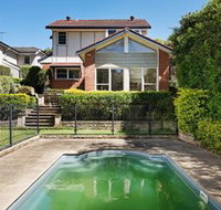 SYDNEY FAMILY HOME WITH POOL H344 - Accommodation QLD