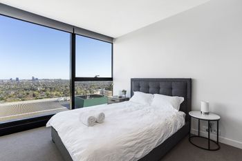 Nest At The Hill - Accommodation QLD 2