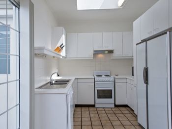 Longboard 11 Boulder Bay Road - Accommodation QLD 4