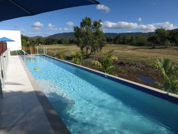 SoCal Swim Out 2 Bedroom Apartment - Accommodation QLD 0