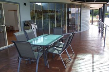 Mathews - Accommodation QLD 2