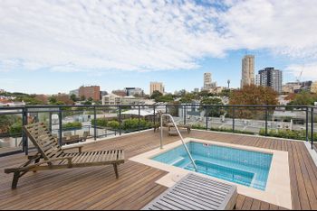 Perfect 2 Bedroom In Rushcutters Bay - Accommodation QLD 2