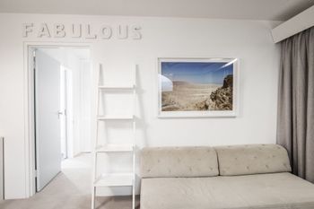 1 BR Park Breathtaking Sydney Skyline - Accommodation QLD 3