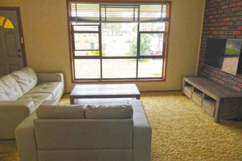 Kellys Getaway At Culburra Beach - Accommodation QLD 4