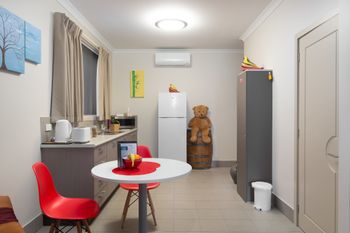The Executive B & B - Accommodation QLD 3