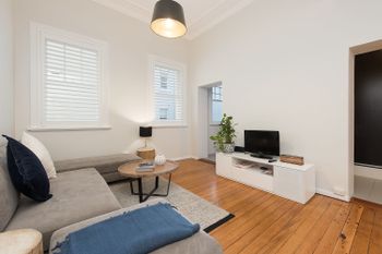 Spacious One Bedroom Heart Of Potts Point H333 - Accommodation QLD 0