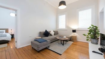 Spacious One Bedroom Heart Of Potts Point H333 - Accommodation QLD 2