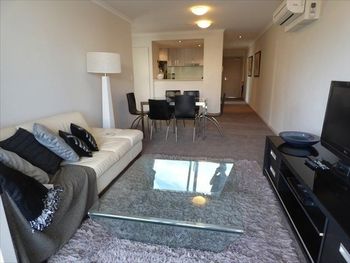 The Apartment Service L1101 - Accommodation QLD 3