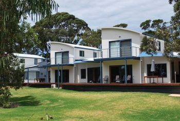 Uringah Rejuvenate Stays - Accommodation QLD 0