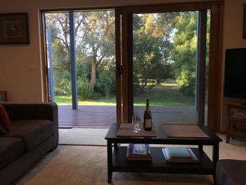 Uringah Rejuvenate Stays - Accommodation QLD 2