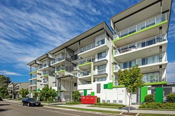 Cotton Tree Modern Apartment - Accommodation QLD 4