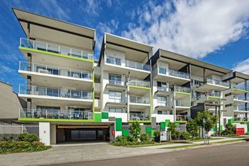 Cotton Tree Modern Apartment - Accommodation QLD 3