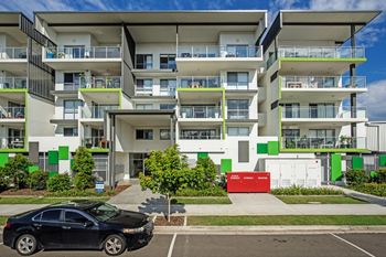 Cotton Tree Modern Apartment - Accommodation QLD 5