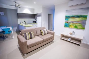 Spinifex Motel & Serviced Apartments - Accommodation QLD 6