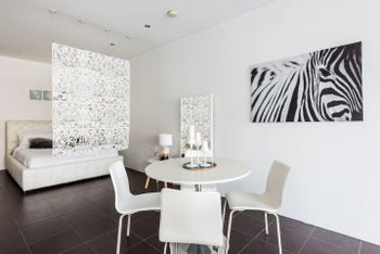 Executive Two Bed Penthouse Studio In The City - Accommodation QLD 6