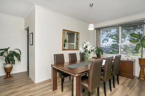 Chatswood Convenience JANET - Accommodation QLD 2