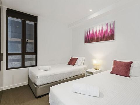 CHARLOTTE Manhatten Building Near Spencer St. & Southern Cross Station - Accommodation QLD 0