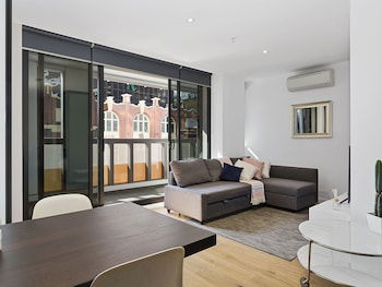 CHARLOTTE Manhatten Building Near Spencer St. & Southern Cross Station - Accommodation QLD 6