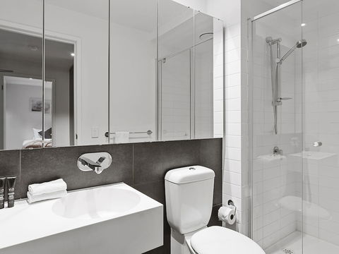 CHARLOTTE Manhatten Building Near Spencer St. & Southern Cross Station - Accommodation QLD 3