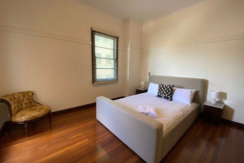 Art Deco Luxury On Elizabeth Quay - Accommodation QLD 6