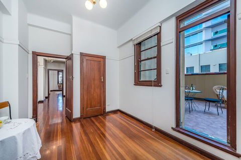Art Deco Luxury On Elizabeth Quay - Accommodation QLD 3