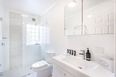 Scarborough Seaview Loft - Accommodation QLD 6