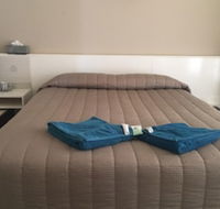 Lake Lefroy Motel  Bar - Accommodation QLD