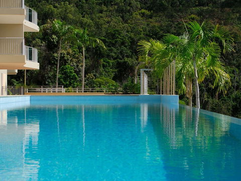 Azure Sea Whitsunday Resort - Accommodation QLD 2