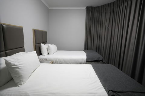 Madison Carrington Apartments - Accommodation QLD 6