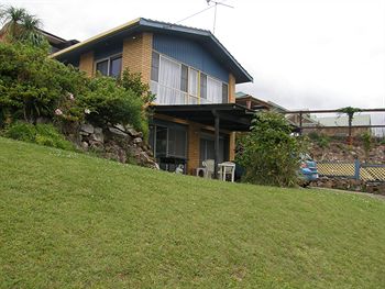 Ambience Holiday Apartments - Accommodation QLD 0