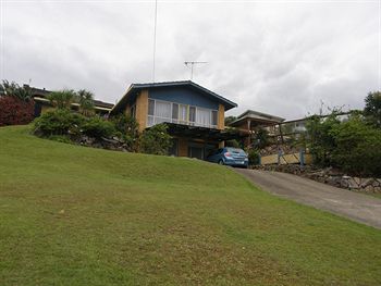 Ambience Holiday Apartments - Accommodation QLD 2