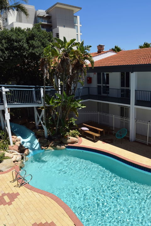 West Beach Lagoon 202 - Quiet & Ground Floor - Accommodation QLD 5