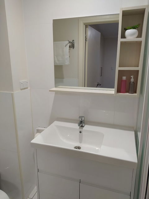 Regency Apartments - Accommodation QLD 5