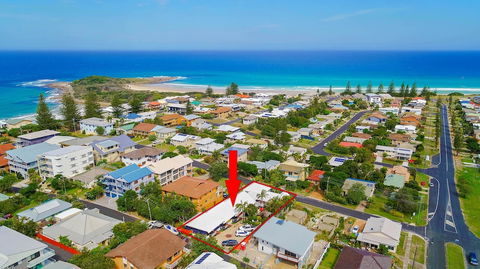 Clubyamba Beach Holiday Accommodation - Adults Only - Accommodation QLD 2