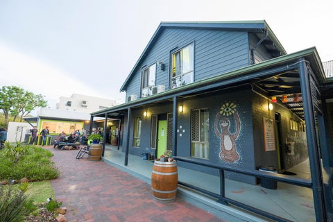 Dunsborough Beachouse YHA Backpackers - Accommodation QLD 3