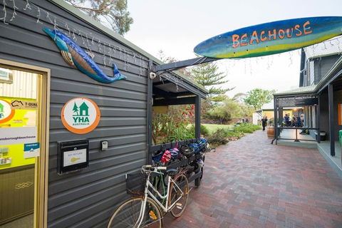 Dunsborough Beachouse YHA Backpackers - Accommodation QLD 4