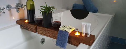 Dunes - Elegant Beach Villa With Huge Swim Spa - Accommodation QLD 6